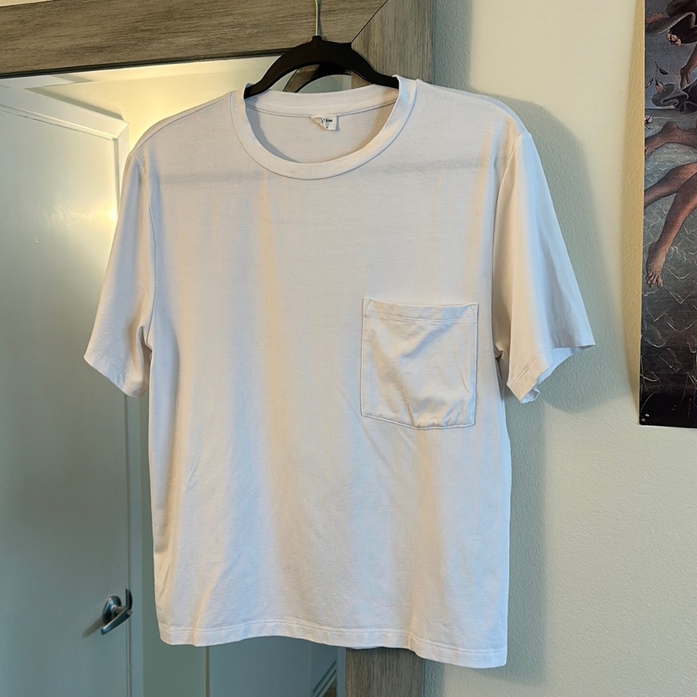 Aritzia Wilfred free short sleeve white t shirt